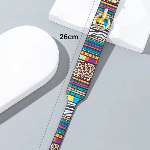 Multicolor Patterned Women's Bracelet with Gold Buckle - Picture 4 of 4